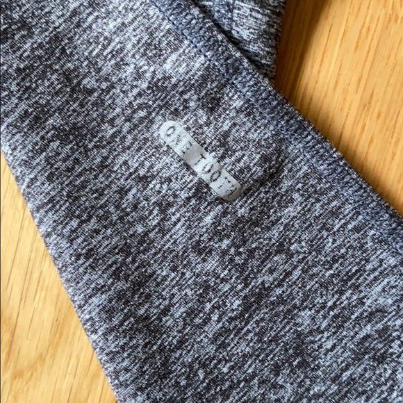 One Tooth leggings - Picture 2 of 2